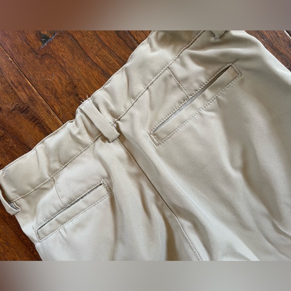 LANDS' END BOY'S IRON KNEE WRINKLE RESISTANT CHINO PANTS CLASSIC khaki - Picture 10 of 10